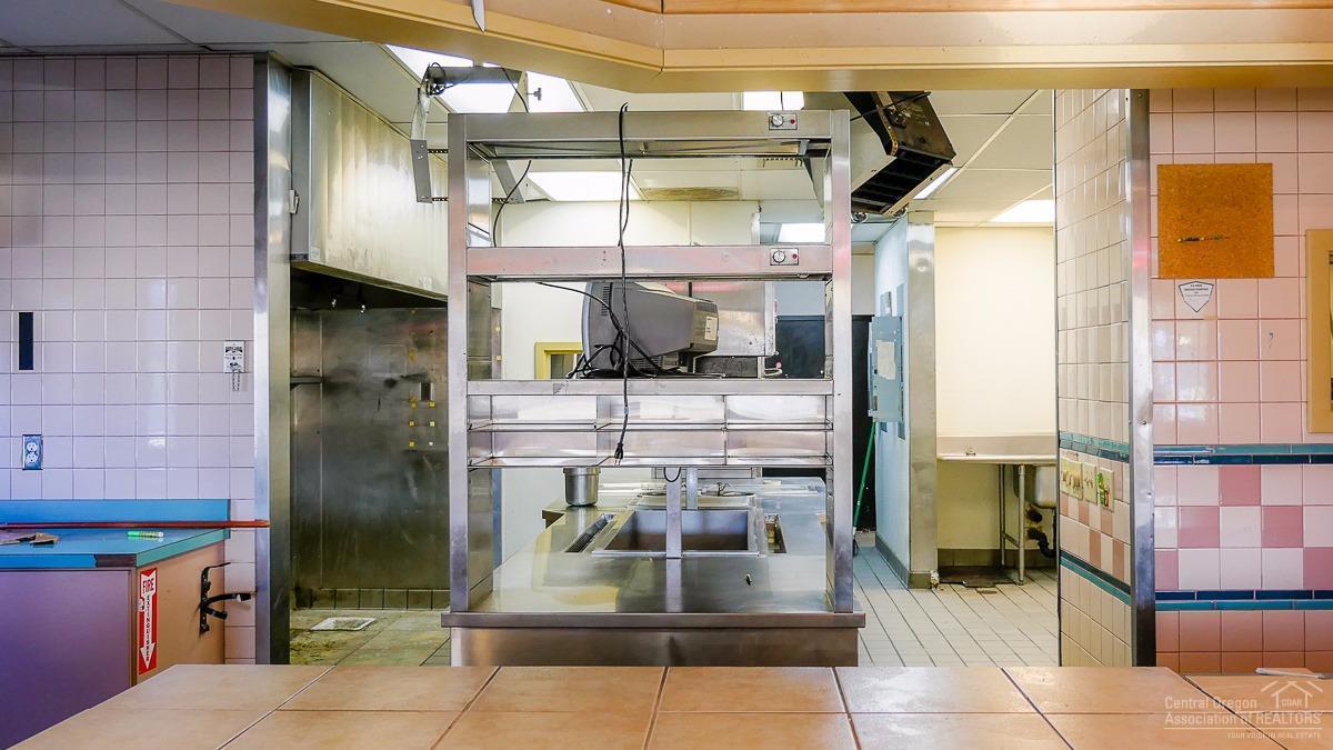 CLAB - Commercial Sale