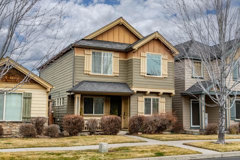 61209 Dayspring Drive Bend OR 97702