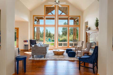 Tiny photo for 20960 Royal Oak Circle, Bend, OR 97701 (MLS # 220223128)