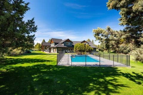 Tiny photo for 20960 Royal Oak Circle, Bend, OR 97701 (MLS # 220223128)