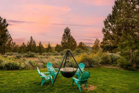Tiny photo for 20960 Royal Oak Circle, Bend, OR 97701 (MLS # 220223128)