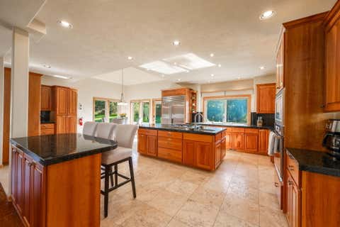 Tiny photo for 20960 Royal Oak Circle, Bend, OR 97701 (MLS # 220223128)
