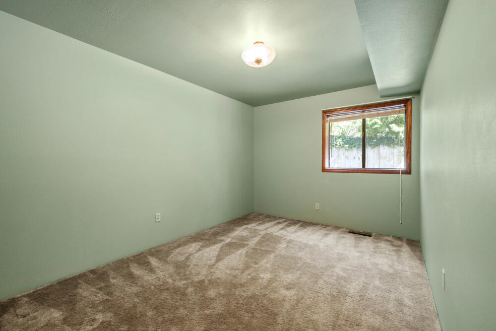 Klamath Falls -Nob Hill - Residential