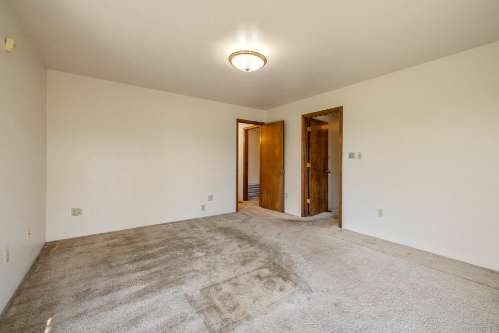 Klamath Falls -Nob Hill - Residential