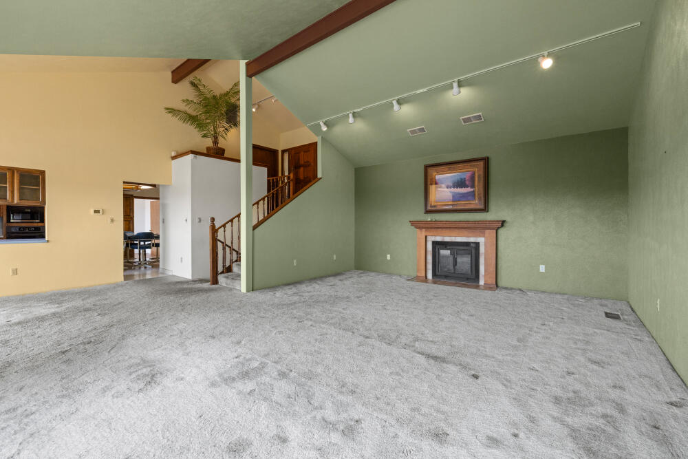 Klamath Falls -Nob Hill - Residential