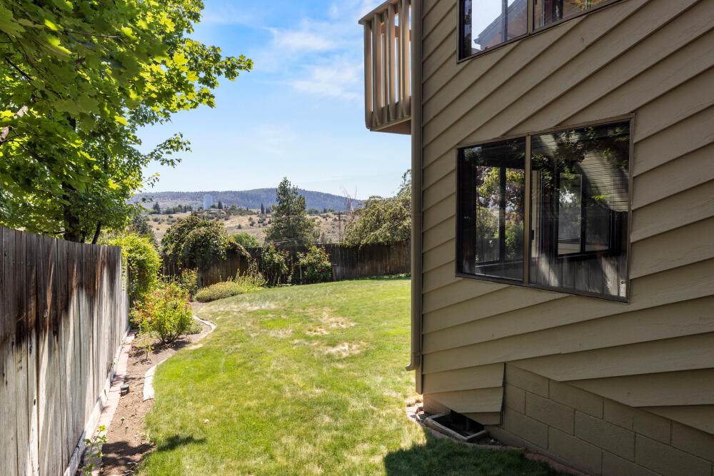 Klamath Falls -Nob Hill - Residential
