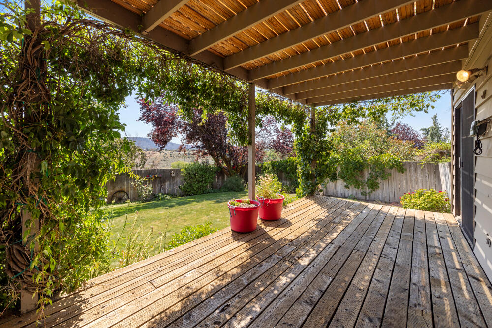 Klamath Falls -Nob Hill - Residential