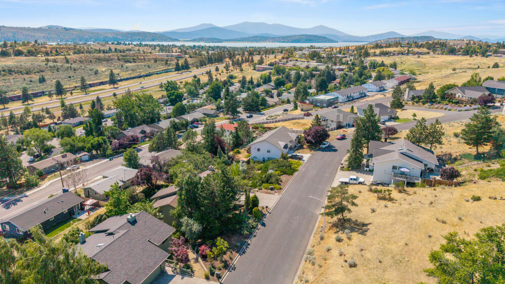 Klamath Falls -Nob Hill - Residential