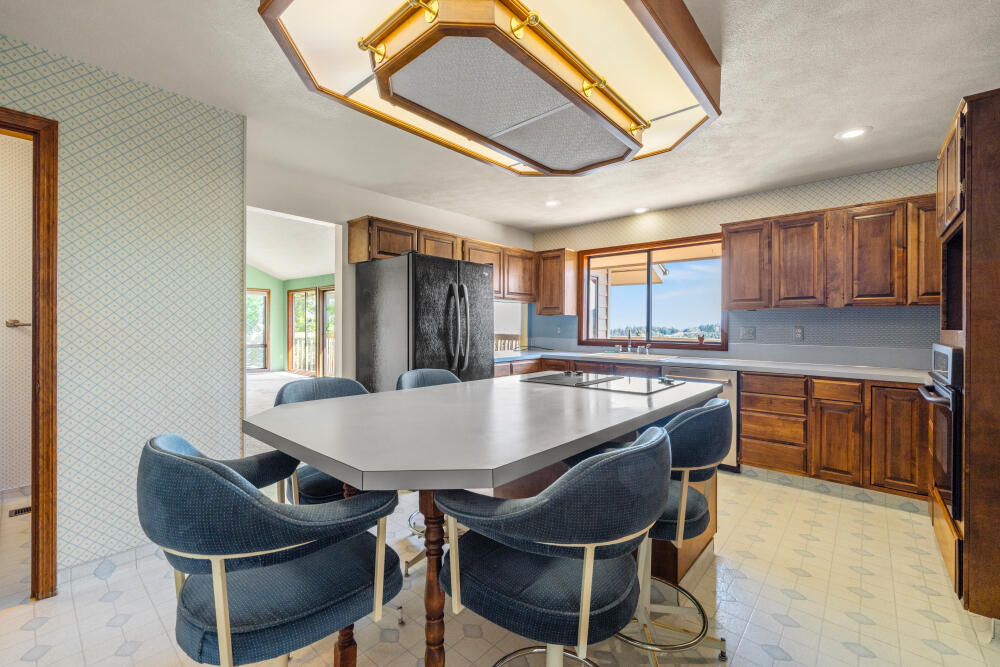 Klamath Falls -Nob Hill - Residential