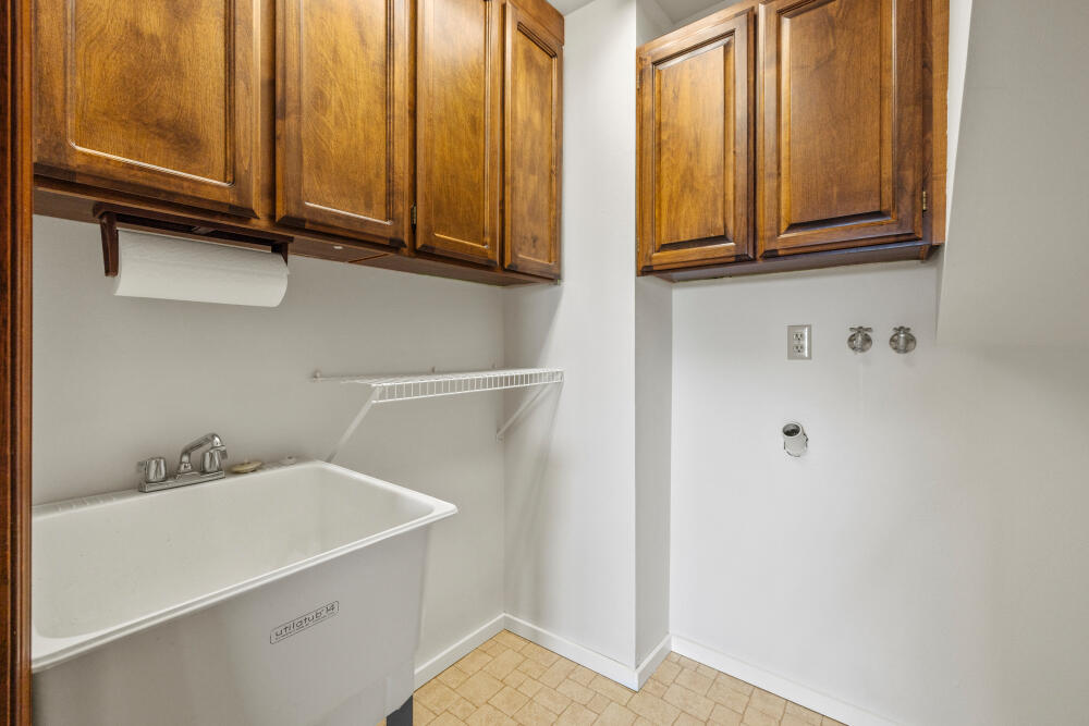 Klamath Falls -Nob Hill - Residential