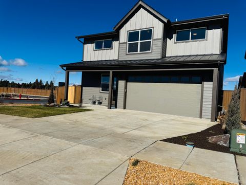 Photo of 21405 SE Krakatoa Court #Lot 106, Bend, OR 97702 (MLS # 220220197)