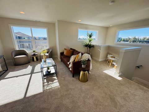 Tiny photo for 21405 SE Krakatoa Court #Lot 106, Bend, OR 97702 (MLS # 220220197)