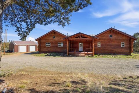 Tiny photo for 19554 SE Osprey Road, Prineville, OR 97754 (MLS # 220217623)
