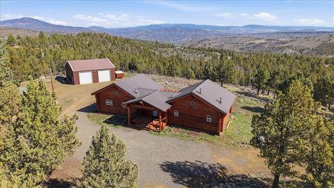 Photo of 19554 SE Osprey Road, Prineville, OR 97754 (MLS # 220217623)