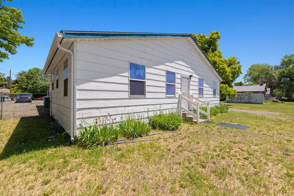 Home Acres - Residential