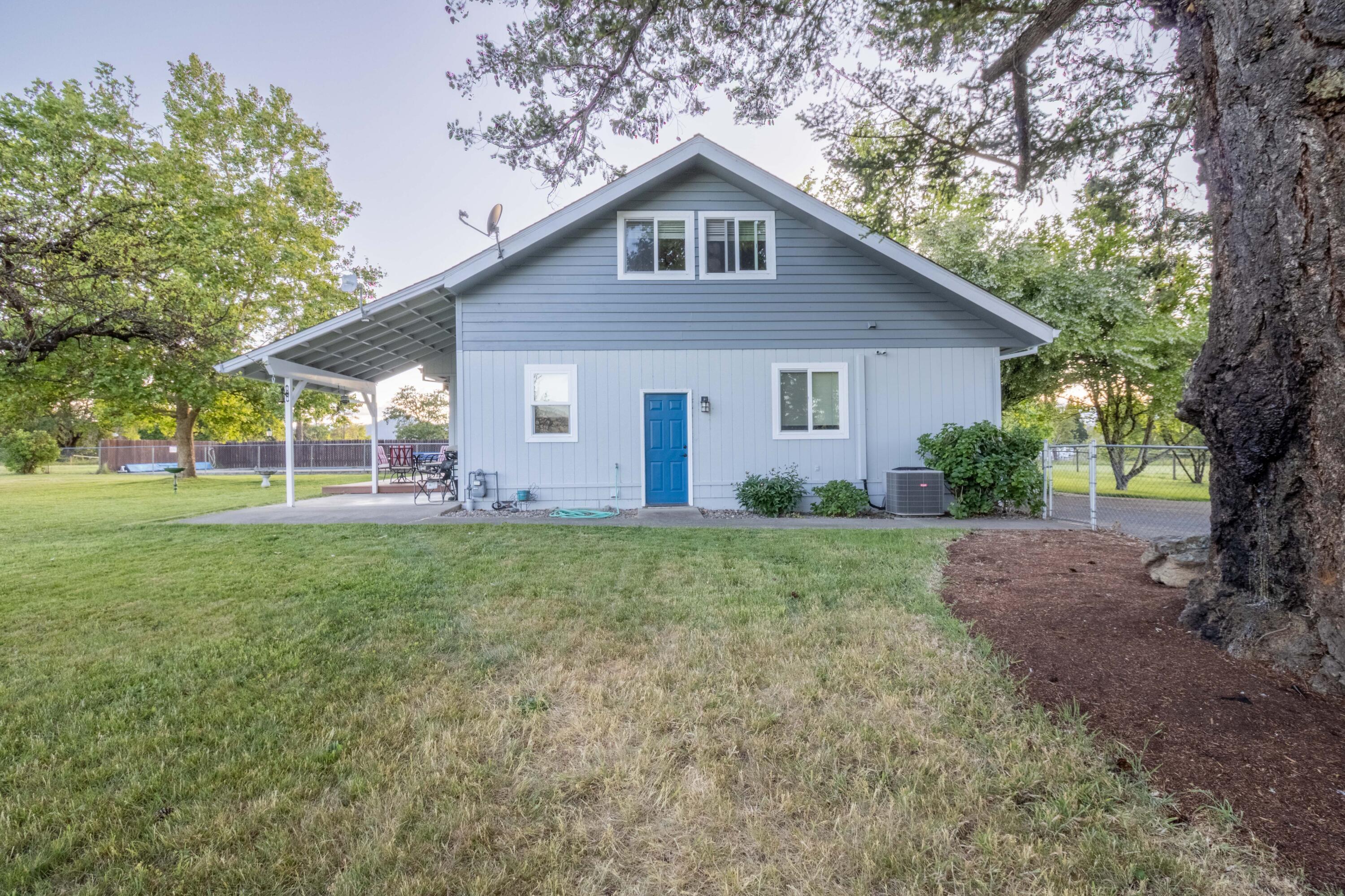 3317 Leonard Road