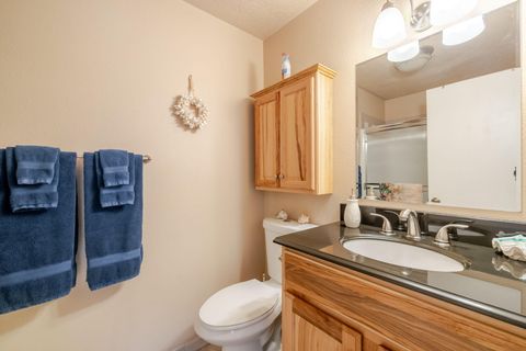Tiny photo for 2142 NE Monterey Avenue, Bend, OR 97701 (MLS # 220214866)