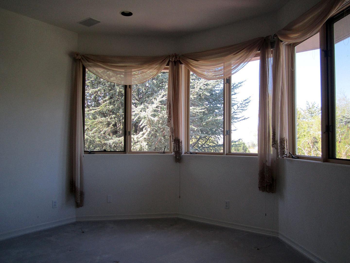 Shield Crest - Residential