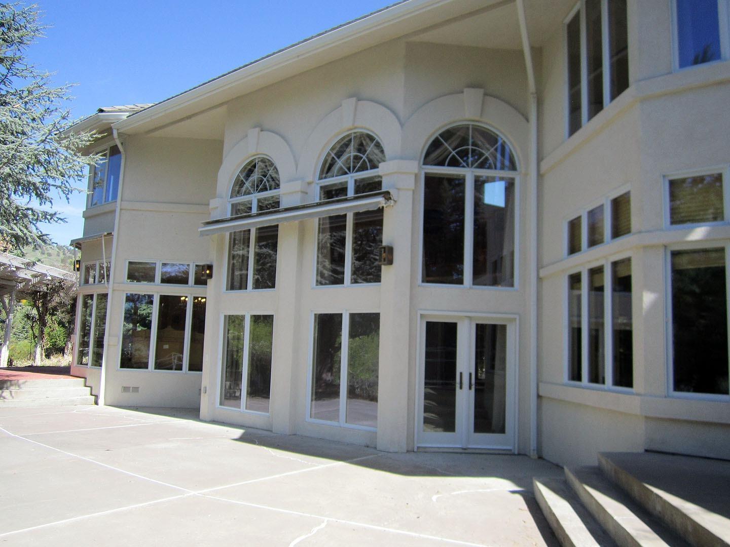 Shield Crest - Residential