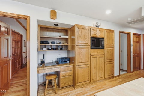 Tiny photo for 575 Pavillian Drive, Grants Pass, OR 97526 (MLS # 220227328)