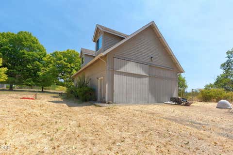 Tiny photo for 575 Pavillian Drive, Grants Pass, OR 97526 (MLS # 220227328)
