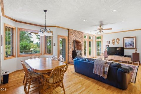Tiny photo for 575 Pavillian Drive, Grants Pass, OR 97526 (MLS # 220227328)