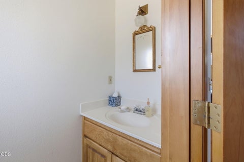 Tiny photo for 575 Pavillian Drive, Grants Pass, OR 97526 (MLS # 220227328)