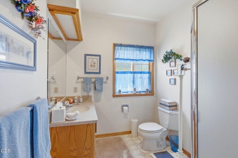 Tiny photo for 575 Pavillian Drive, Grants Pass, OR 97526 (MLS # 220227328)