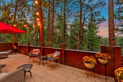 Tiny photo for 61389 Campbell Court, Bend, OR 97702 (MLS # 220212394)