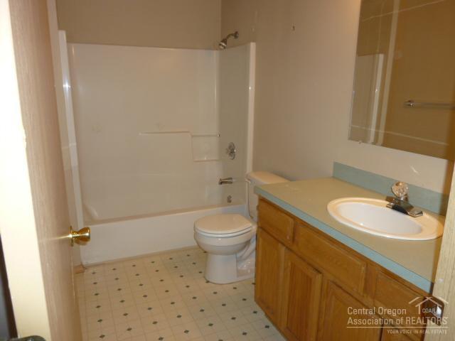 Meadowbrook Estate - Residential Income