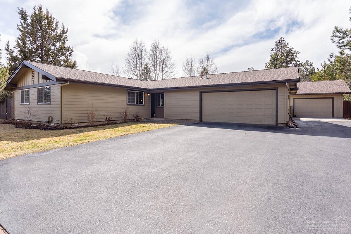 Woodside Ranch - Residential