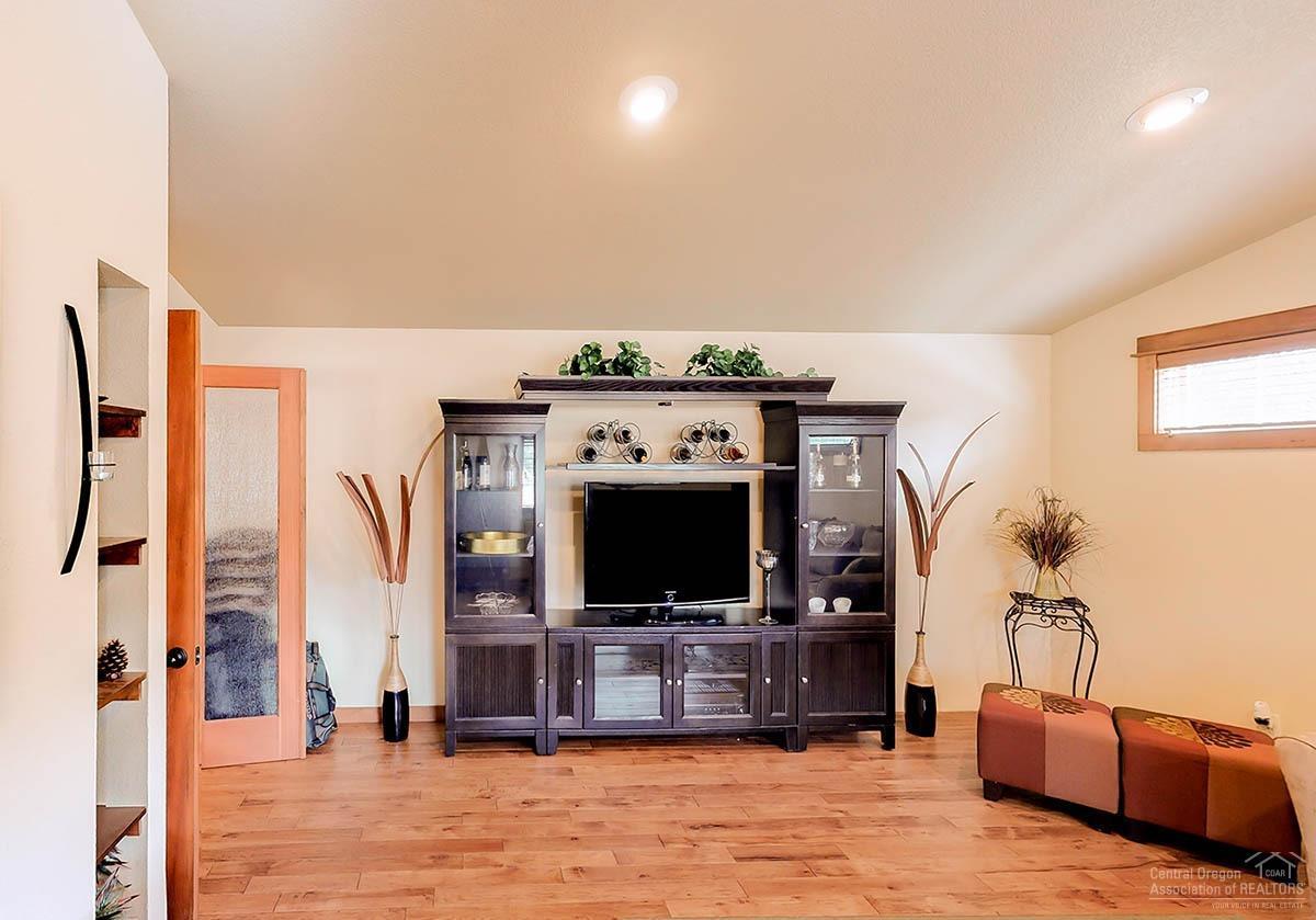 Woodside Ranch - Residential