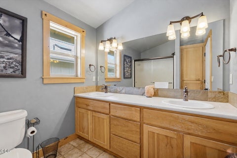 Tiny photo for 61390 Merriewood Court, Bend, OR 97702 (MLS # 220227467)