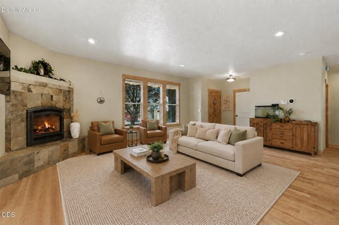 Tiny photo for 61390 Merriewood Court, Bend, OR 97702 (MLS # 220227467)