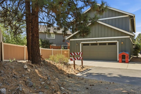 Tiny photo for 61390 Merriewood Court, Bend, OR 97702 (MLS # 220227467)