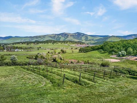 Tiny photo for 750 Neil Creek Road, Ashland, OR 97520 (MLS # 220219778)