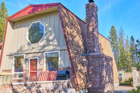 Tiny photo for 17277 Willow Court, Bend, OR 97707 (MLS # 220215511)