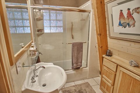 Tiny photo for 17277 Willow Court, Bend, OR 97707 (MLS # 220215511)