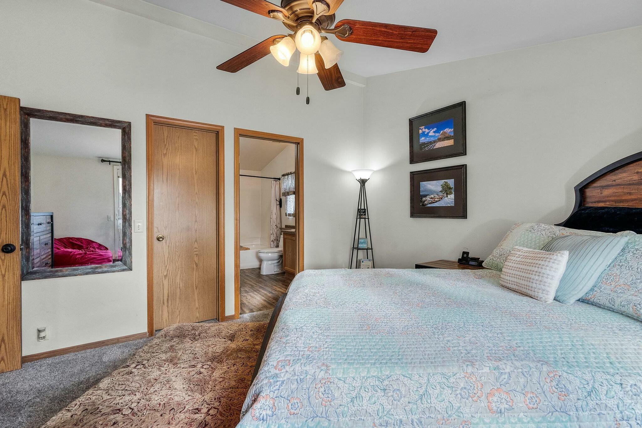 Aspen Creek Mob Pk - Residential