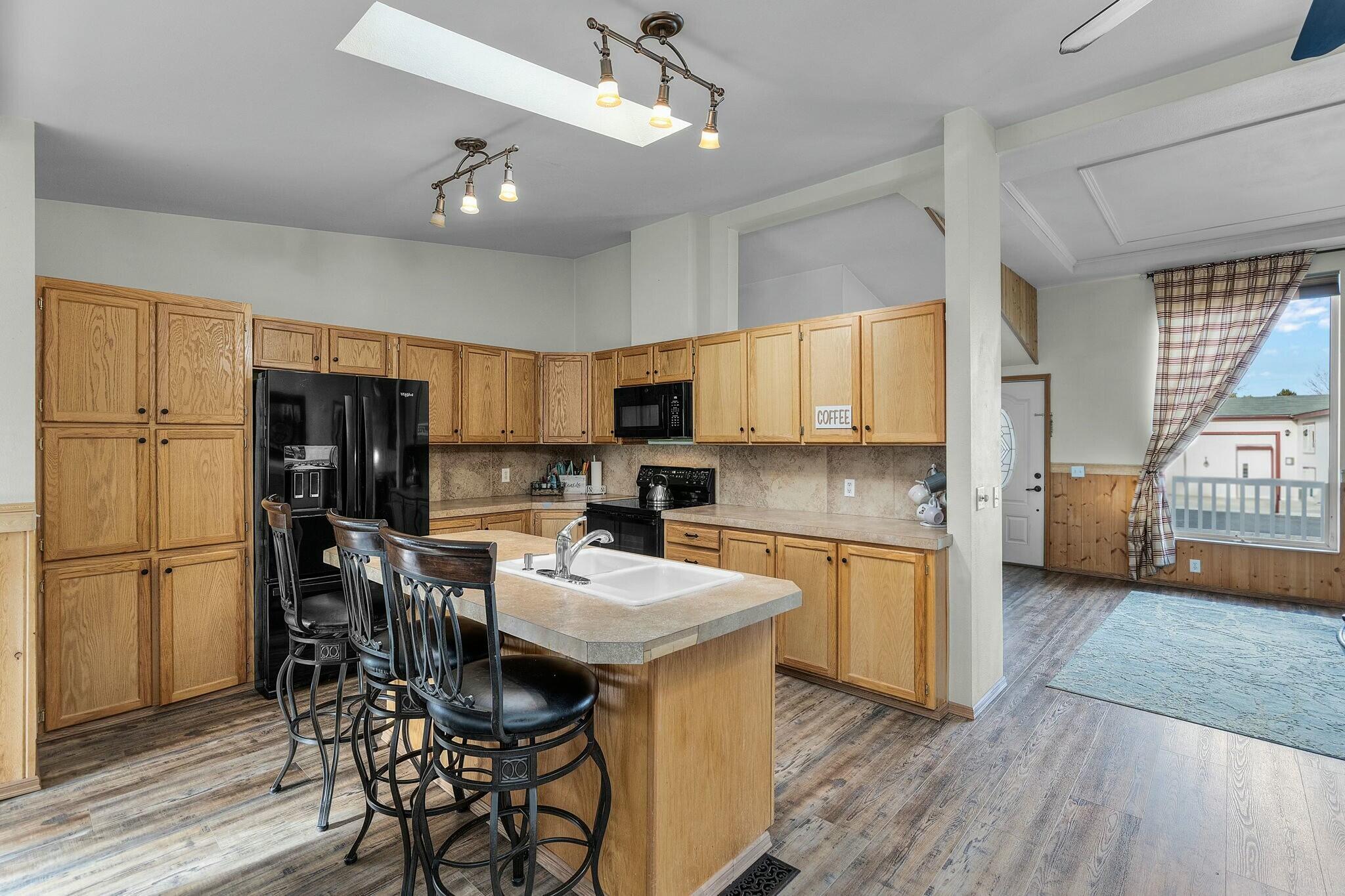 Aspen Creek Mob Pk - Residential