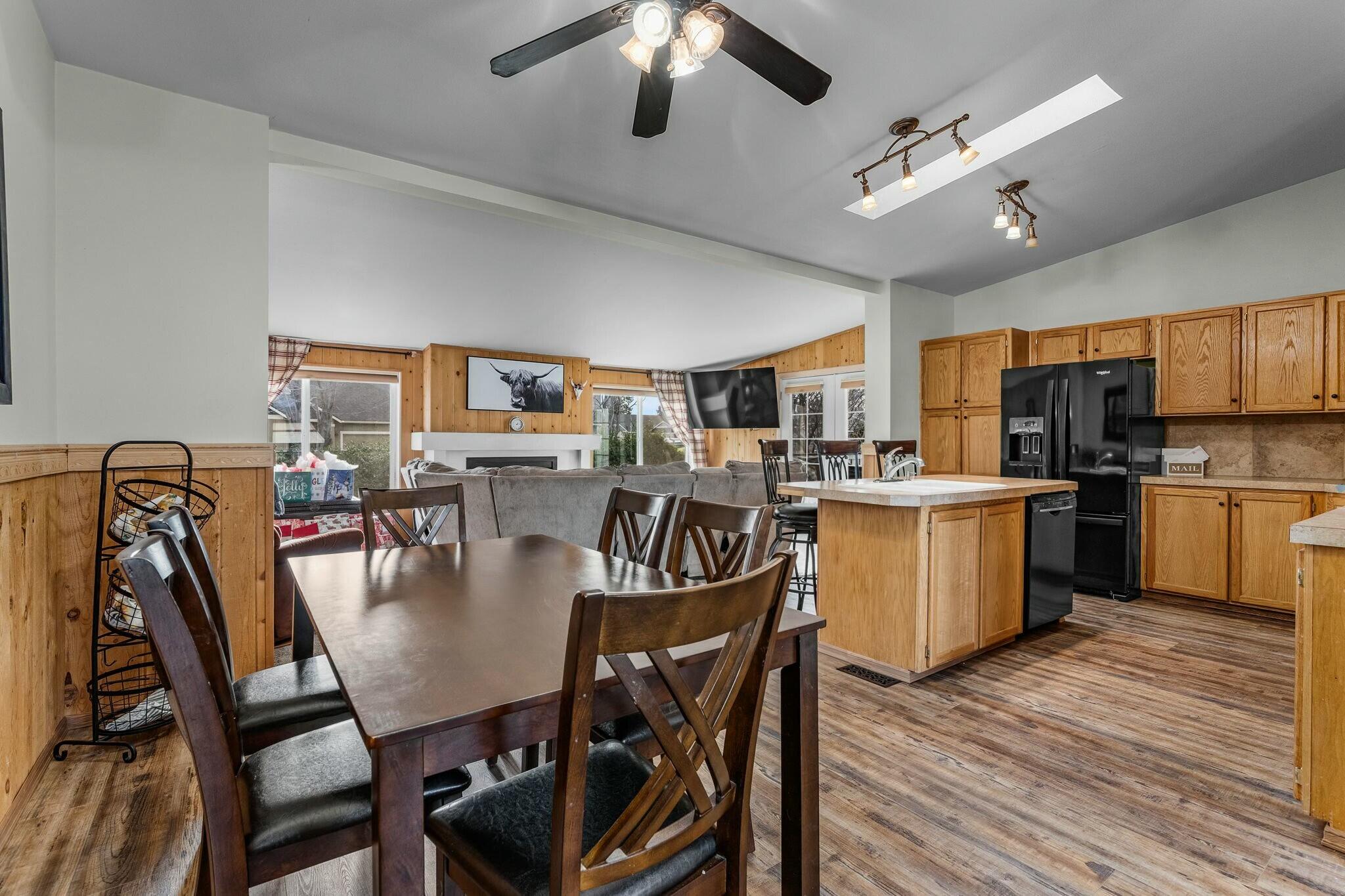 Aspen Creek Mob Pk - Residential