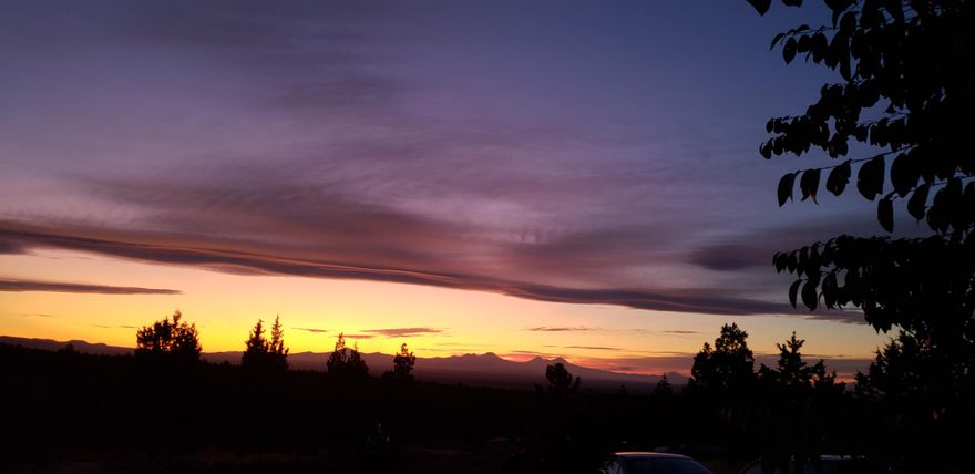 30 acres with gorgeous Cascade Mountain Views. Keep 10 acres and sell the other two. Plenty of room to have fun. This property is close to Prineville Reservoir for water activities. Close to OHV trails too. Star gazers delight. Come check these recreation lots out.