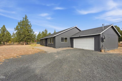 Tiny photo for 15886 SE Cahvilla Road, Prineville, OR 97754 (MLS # 220229991)