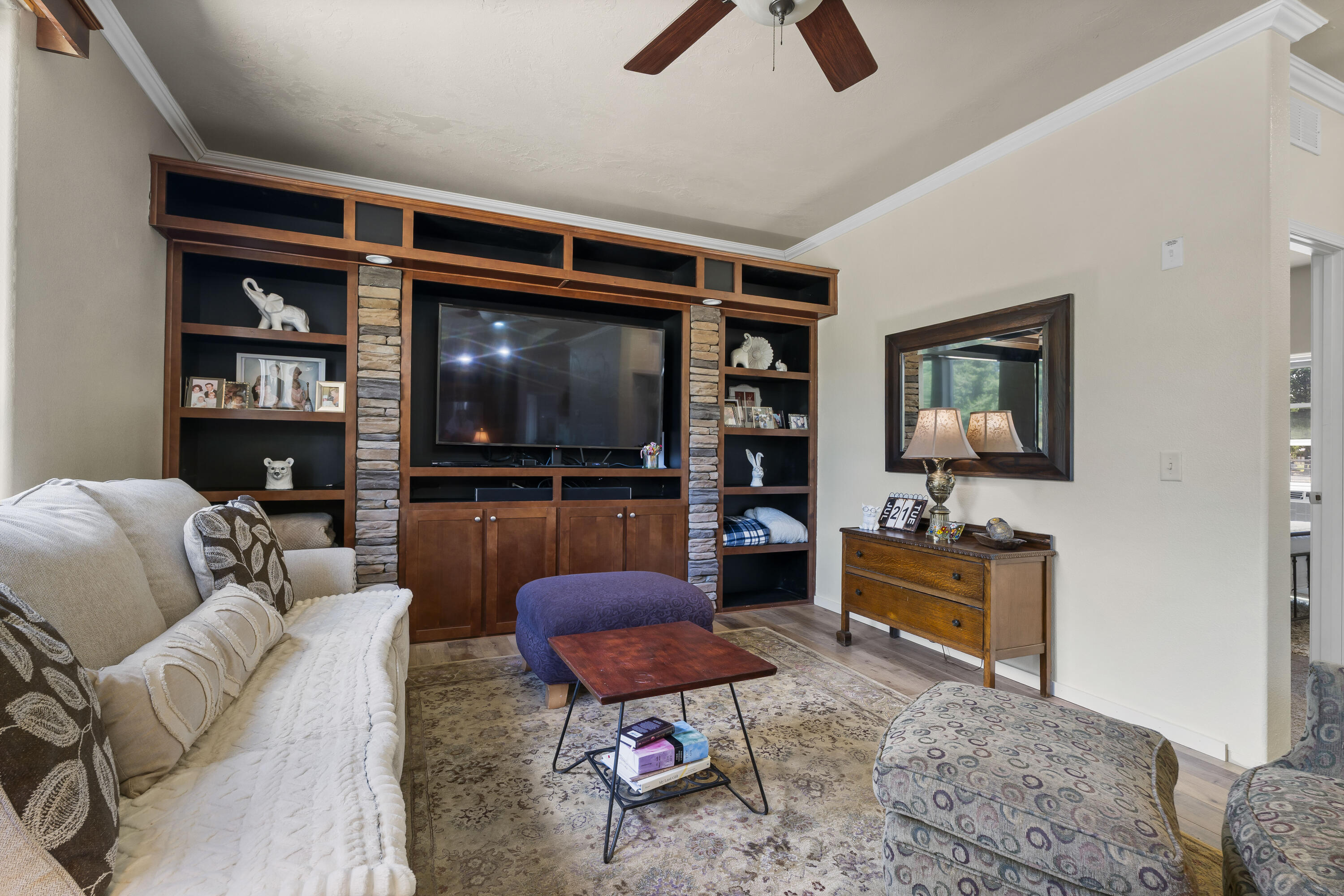 Sun Forest Estates - Residential