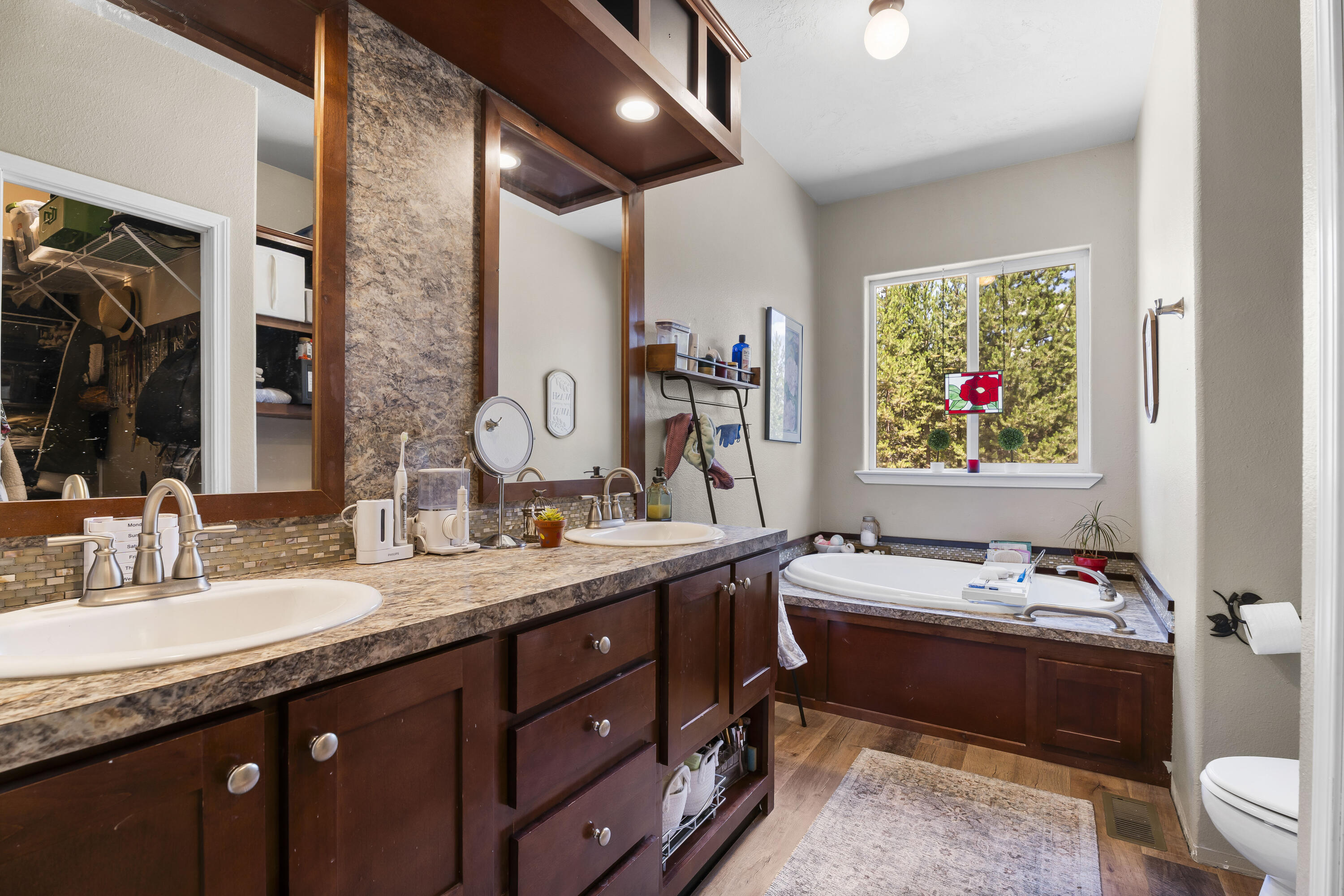 Sun Forest Estates - Residential