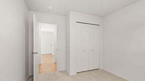 Tiny photo for 2601 Steadman Avenue, Medford, OR 97501 (MLS # 220213160)