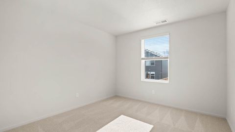 Tiny photo for 2601 Steadman Avenue, Medford, OR 97501 (MLS # 220213160)