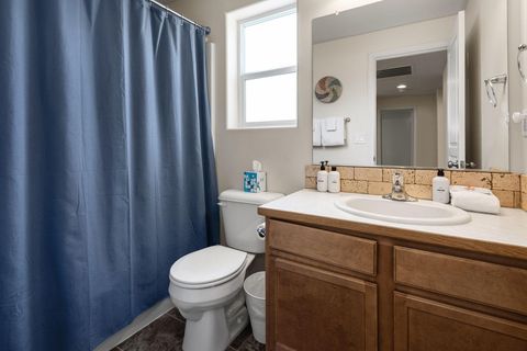 Tiny photo for 55967 Wood Duck Drive, Bend, OR 97707 (MLS # 220214808)