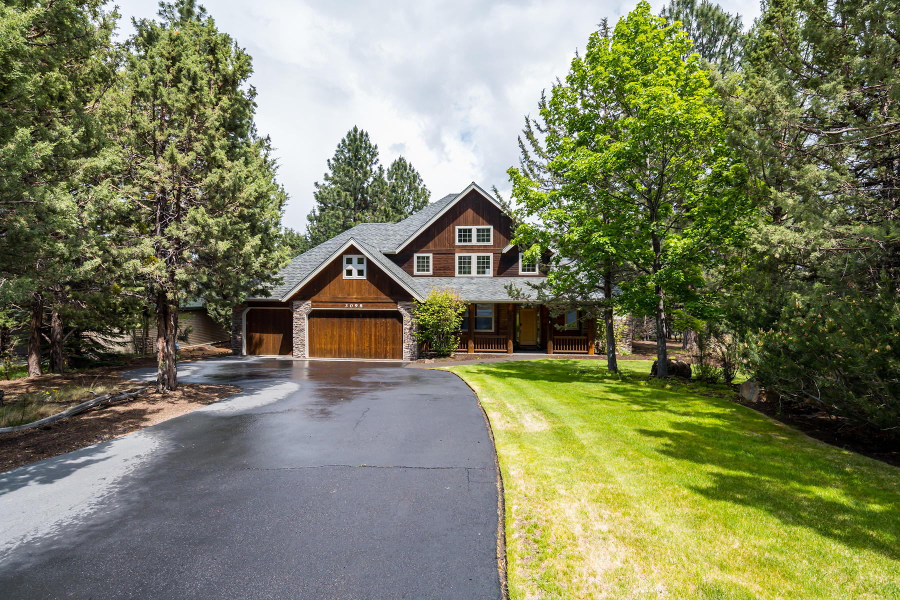 Rivers Edge Village - Residential