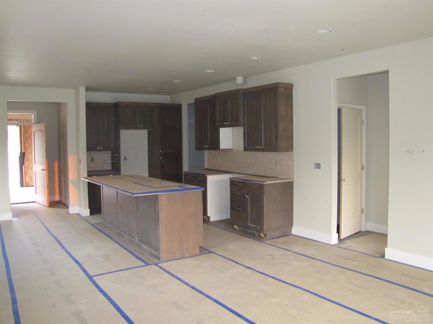 Tuscany Pines - Residential